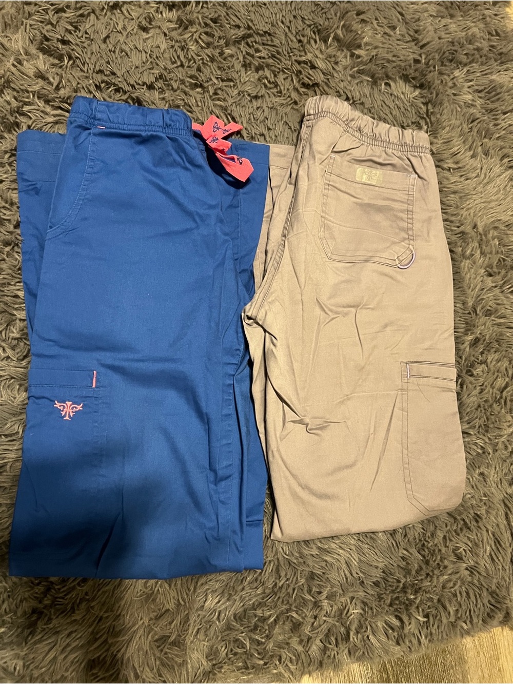 Med Couture Scrub Pants — Blue and grey XS
